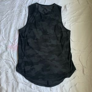 Lululemon Camo sculpt tank
